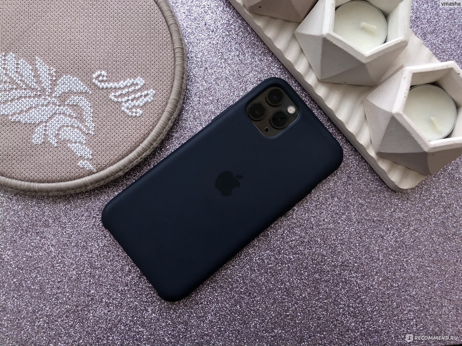 Чехол для телефона Apple iPhone 11 Pro Silicone - «Стоит ли покупать  оригинальный чехол от Apple?» | отзывы