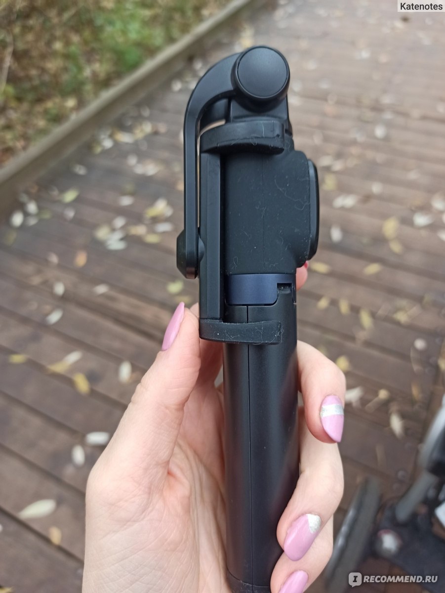 Монопод для селфи Xiaomi Mi Selfie Stick Tripod - «Никогда не знаешь, когда  захочется фотографироваться,поэтому ношу эту палочку-выручалочку всегда с  собой! Покажу последние фото, снятые с помощью этой селфи-палки. » | отзывы