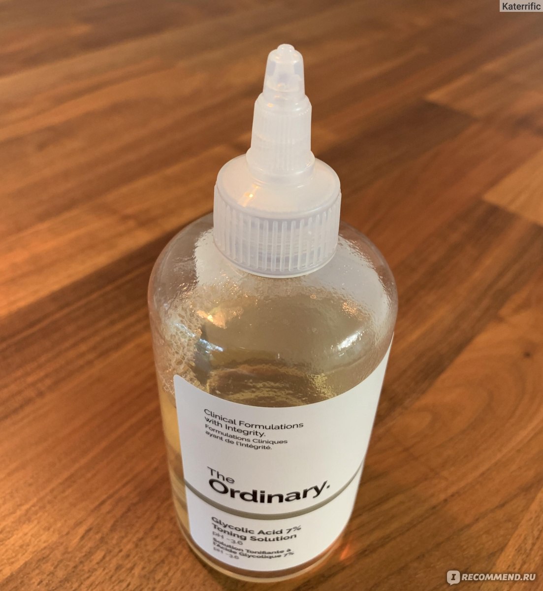 Светлая жидкость. Молочная кислота раствор. Светлые жижи. The ordinary Glycolic acid 7 Toning solution.