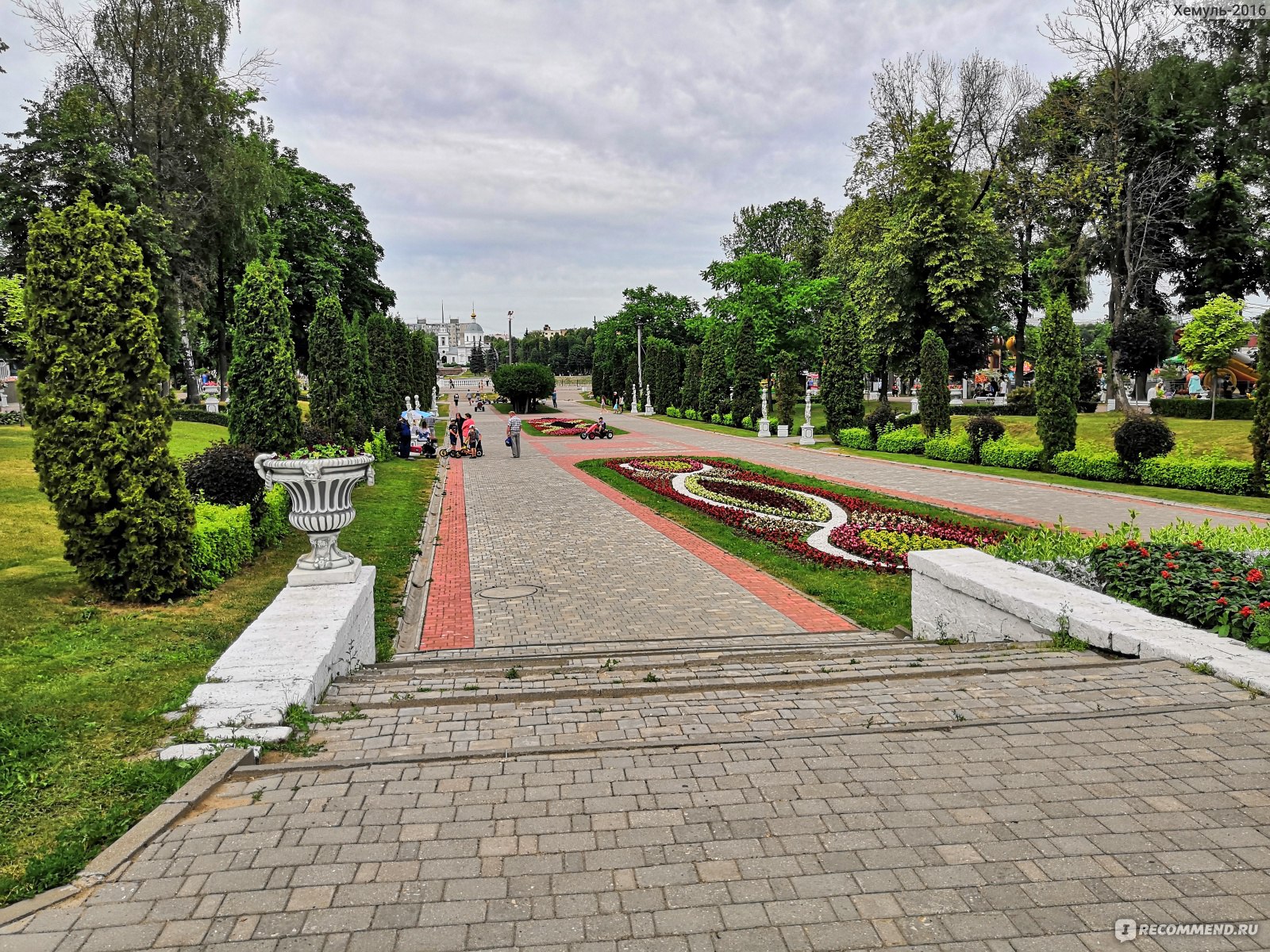 Садов тверь. Горсад Тверь. Тверской городской сад Тверь. Городской парк Тверь. Центральный городской парк Тверь.