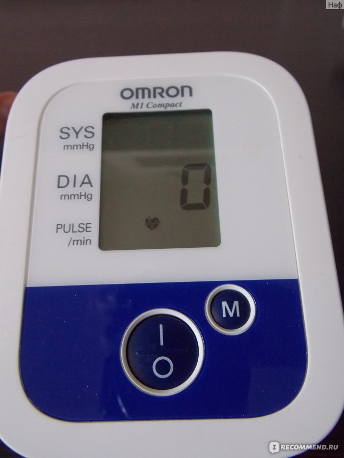 Тонометр Omron M1 Compact фото