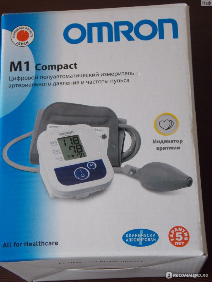 Тонометр Omron M1 Compact фото