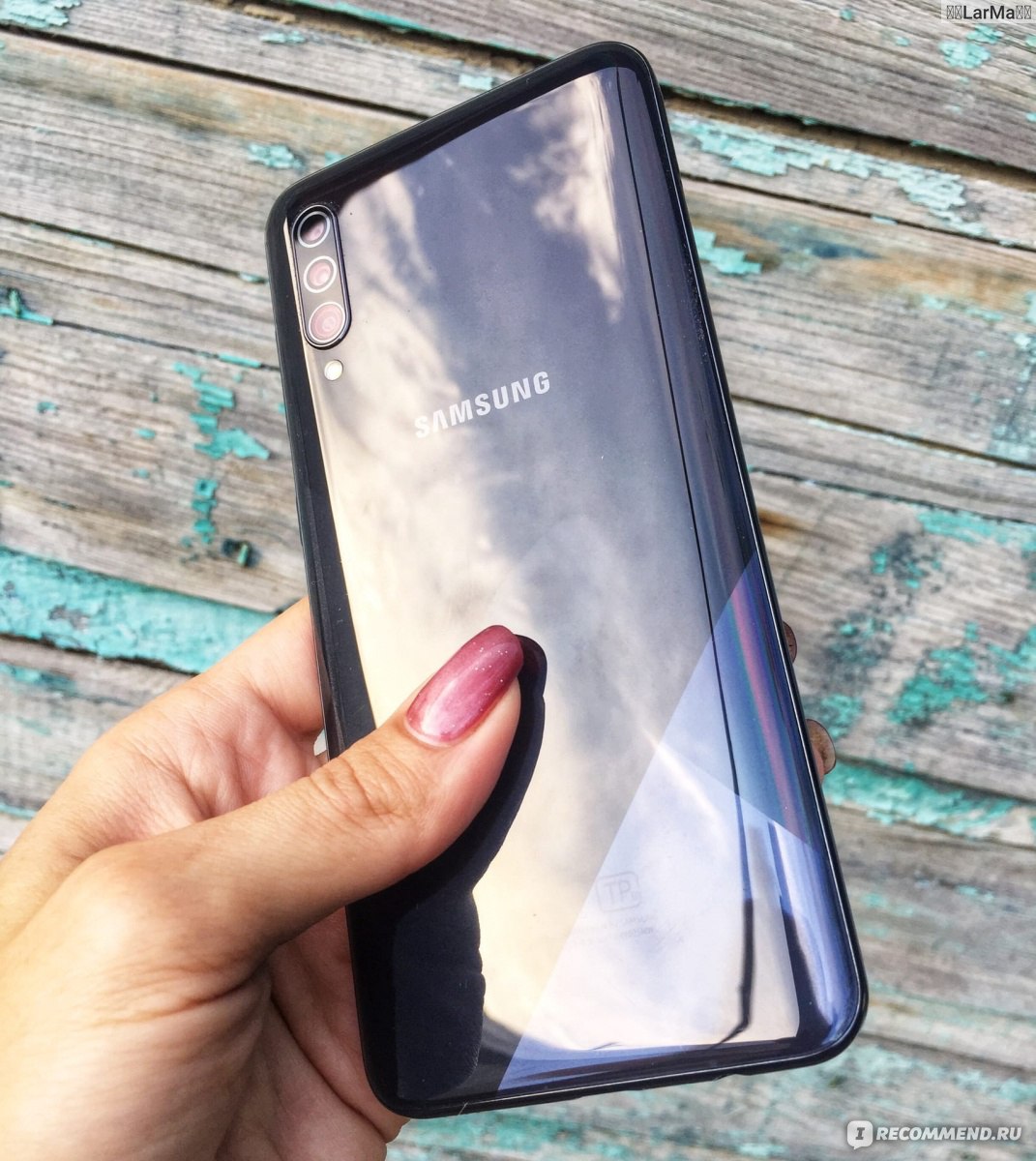 Смартфон Samsung Galaxy A30s - «И всё таки нет, не перебила хвалёная  тройная камера моего представления о хорошем фото. Как телефон для средней  руки пользователя, норм - но фишка не зашла. Покажу