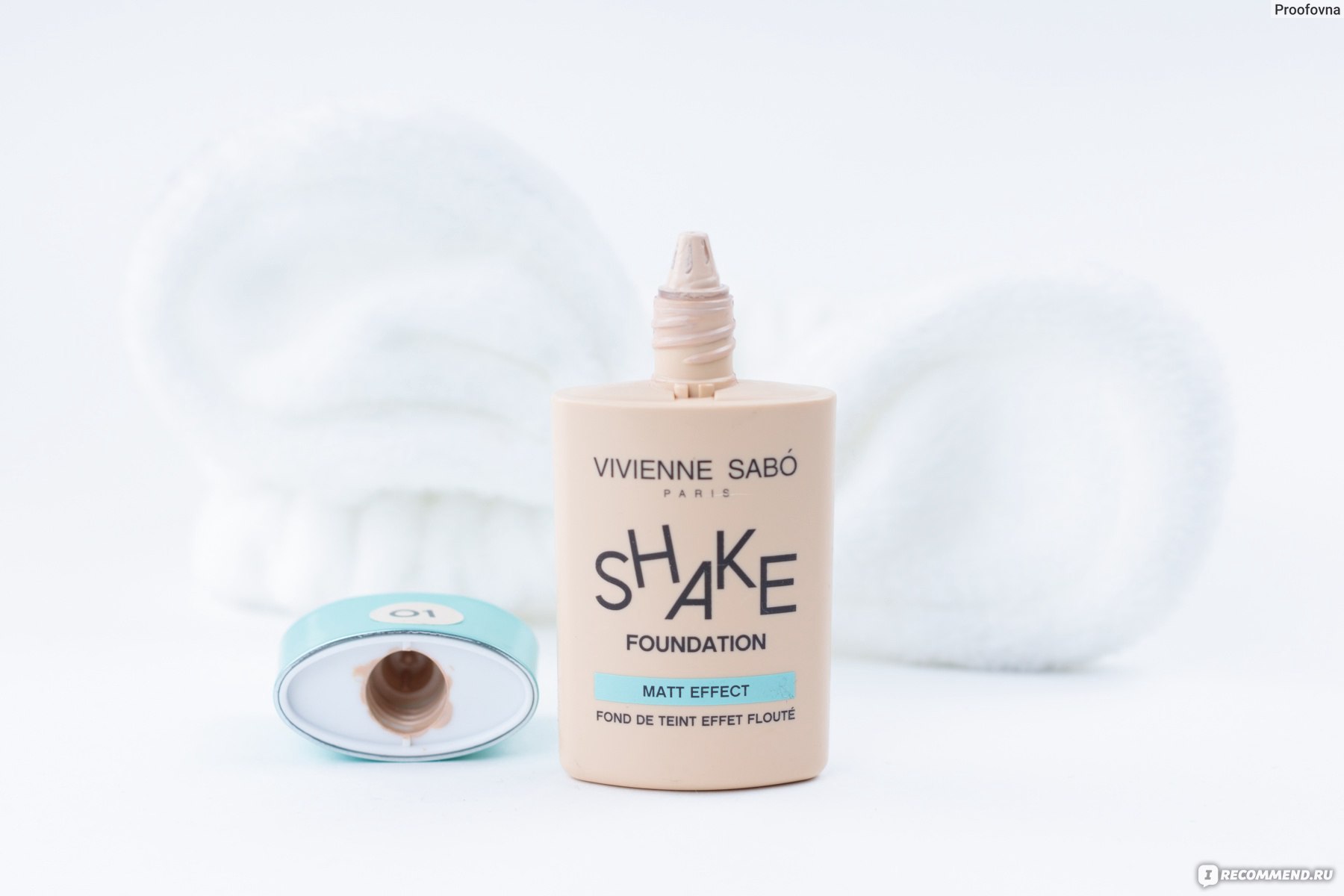 Shake foundation vivienne sabo