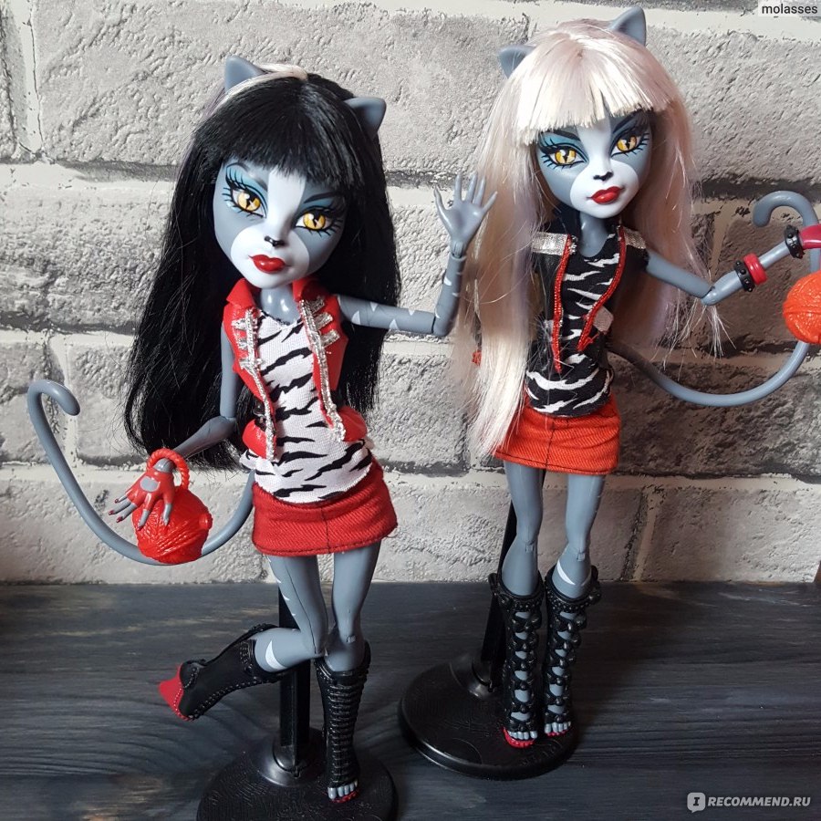 MONSTER HIGH Куклы Пурсефона и Мяулодия Базовые Школа Монстров Монстер Хай  / Purrsephone and Meowlody - «Веркошки. 8 тыс - за что? Мои эксперименты -  Мяулодия со стертой мордочкой и стриженой челкой.