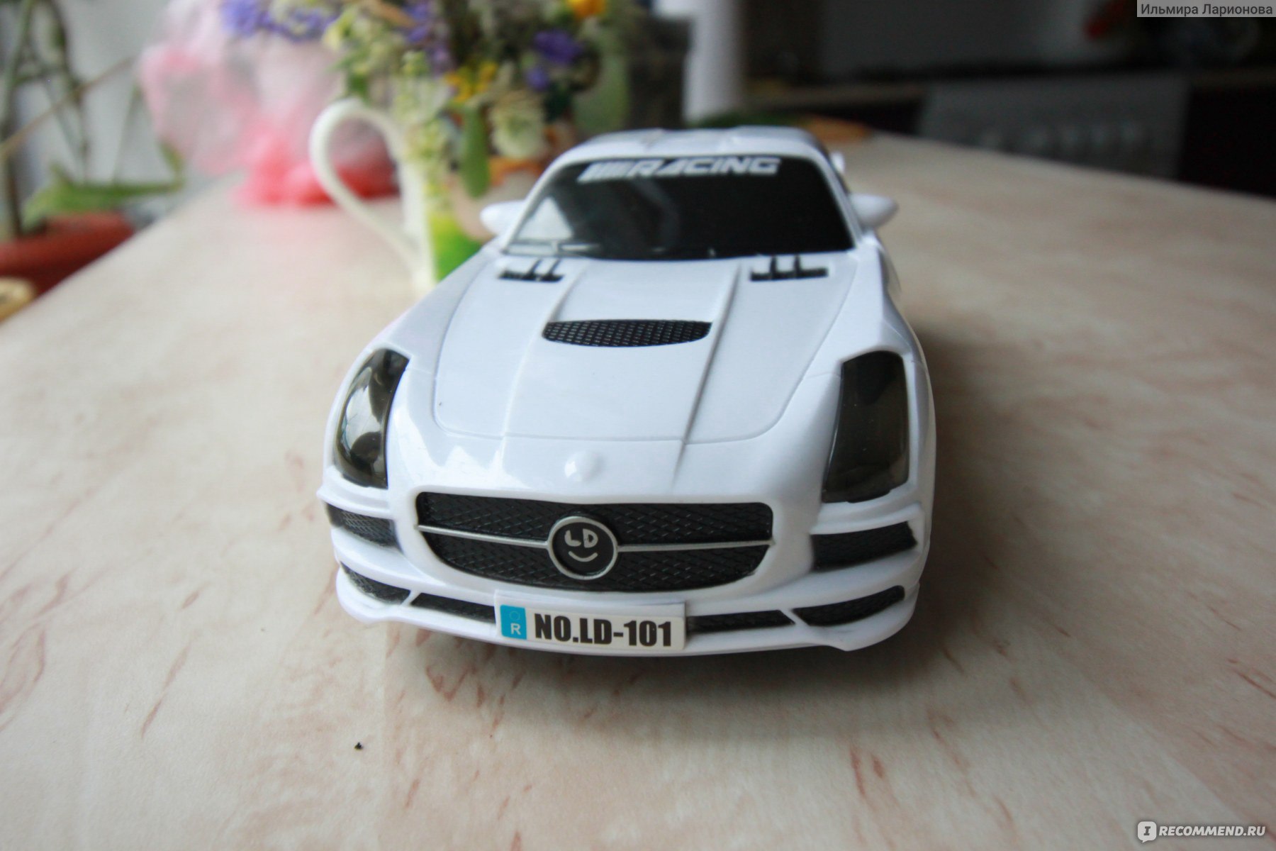 Lediv toys Sportcar New series LD-101 - «Танцевальная машинка!))) Сама  едет, поет, кружится, разворачивается, открывает двери и светится!!!» |  отзывы