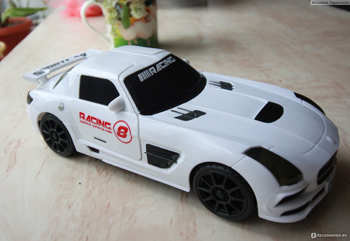 Lediv toys Sportcar New series LD-101 - «Танцевальная машинка!))) Сама  едет, поет, кружится, разворачивается, открывает двери и светится!!!» |  отзывы