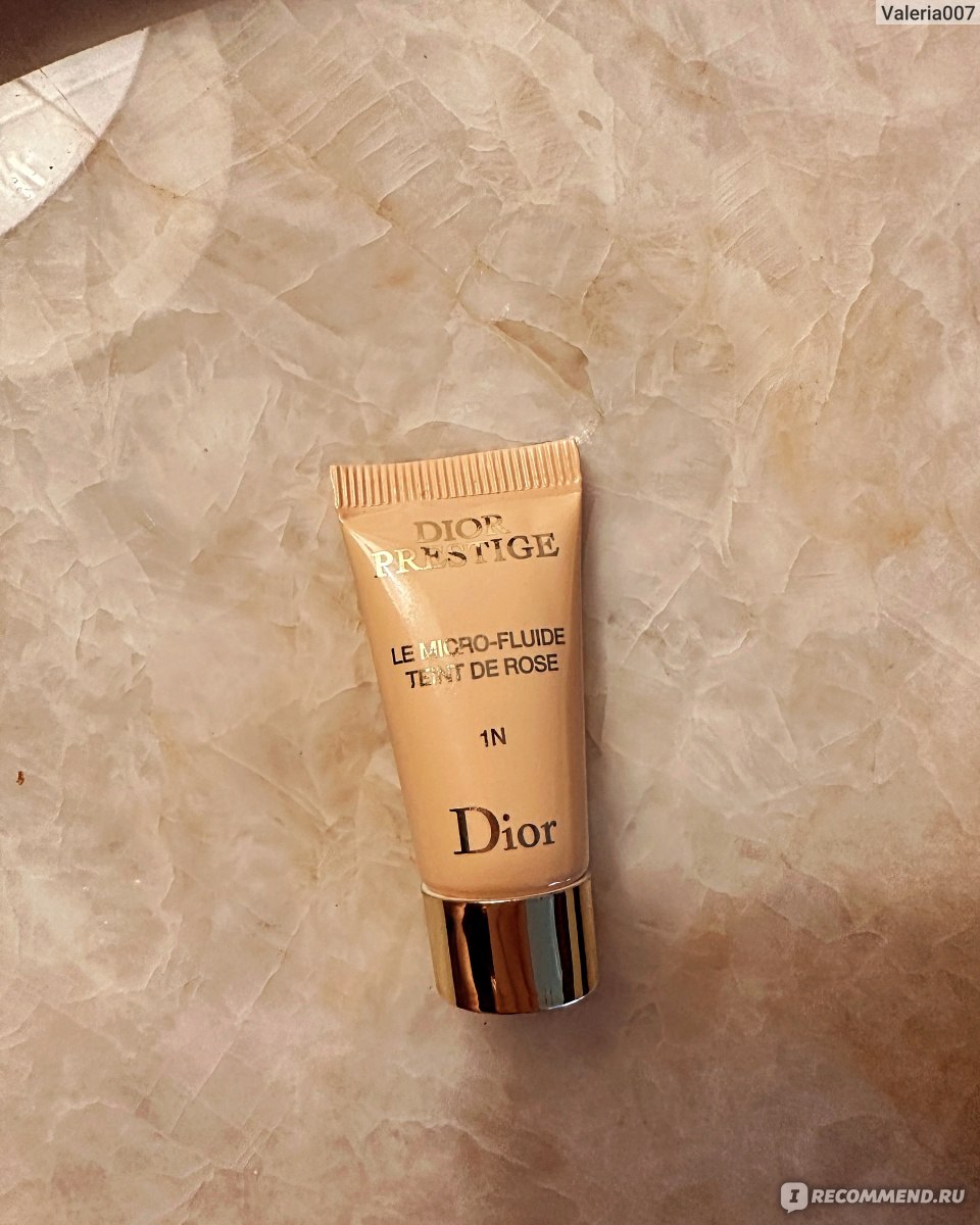 Тональный флюид Dior Prestige Foundation Micro-Fluide Teint de Rose ...