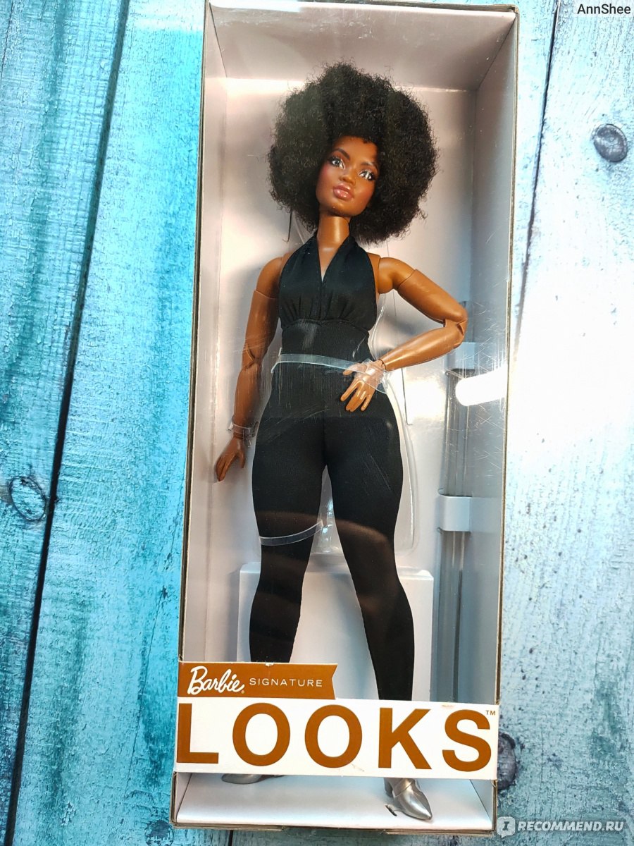 Barbie Looks 2021 Curvy Brunette GTD91/ Барби Лукс Пышная Брюнетка GTD91 -  «Не идеальная, но очаровательная пышка Элль Barbie Looks + маникюр для  Барби + как проколоть уши Барби) » | отзывы