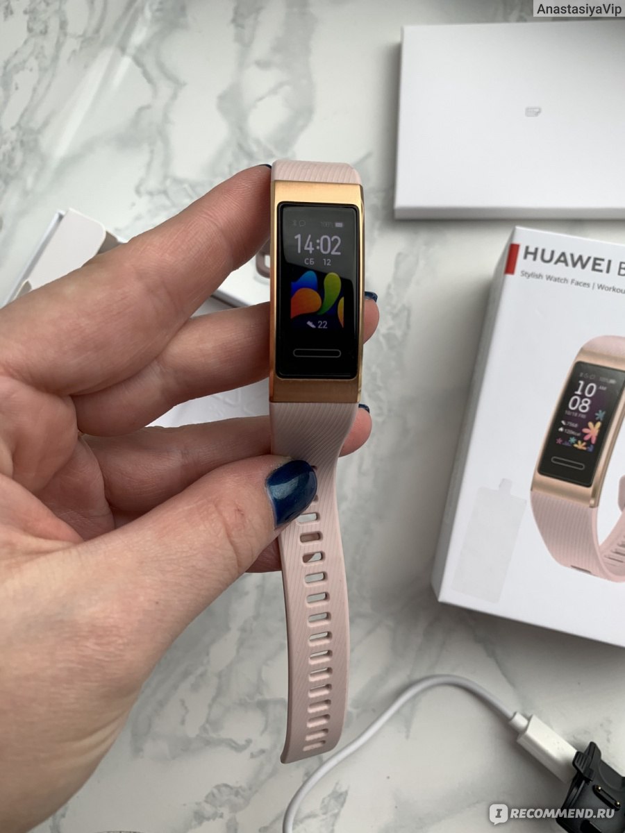 Смарт-браслет Huawei band 4 pro - «Отличный фитнес браслет и как он  работает с айфоном👇🏻» | отзывы