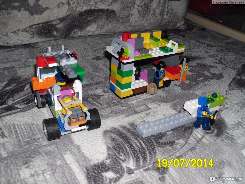 LEGO City Ограбление музея City (60008)