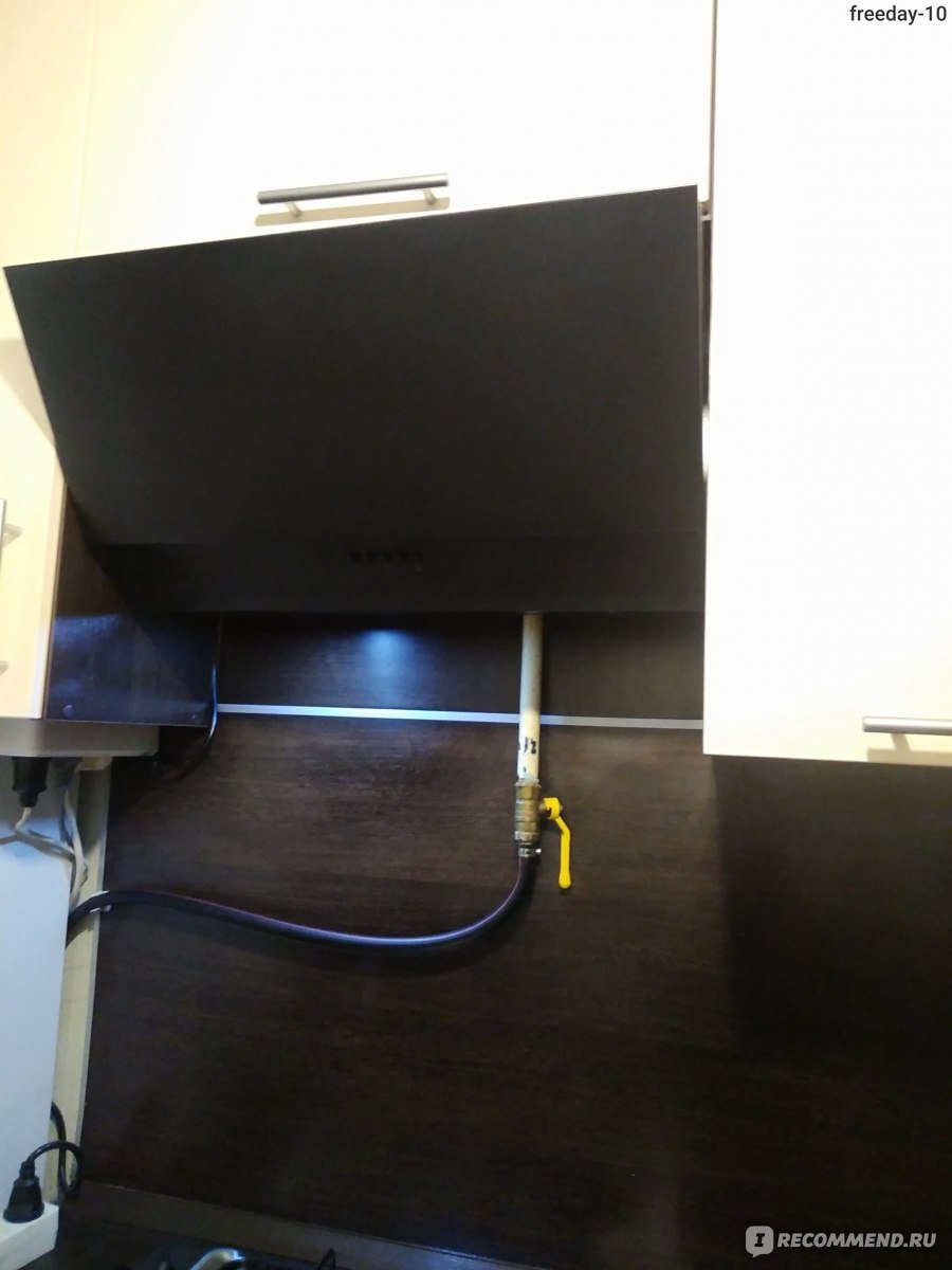 Кухонная вытяжка Krona Olly 600 black PB фото