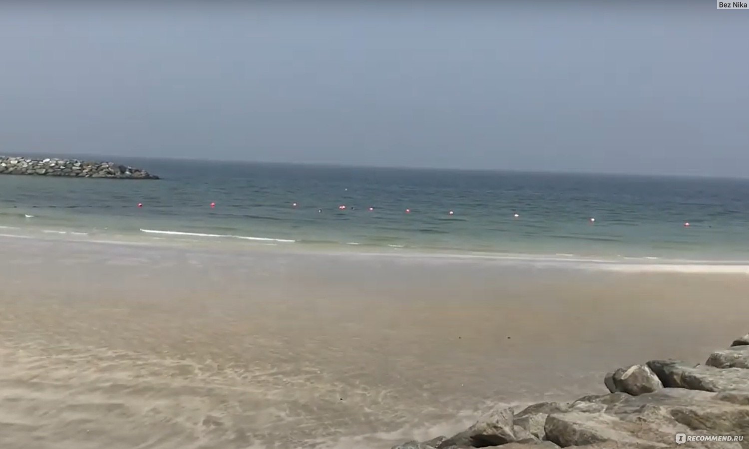 пляж эмирата аджман. эмират аджман море. эмират аджман город. P. аджман вода в море сейчас.