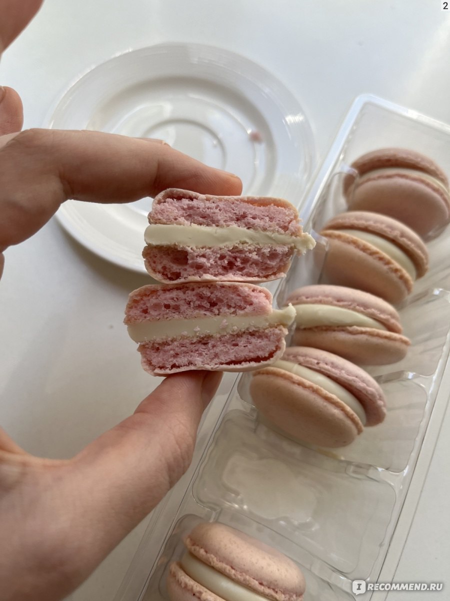 Макаруны Chocolitaly Macarons Strawberry Love с клубничным кремом -  «Итальянские розовые сахарные бомбы с клубничным ароматизатором.» | отзывы