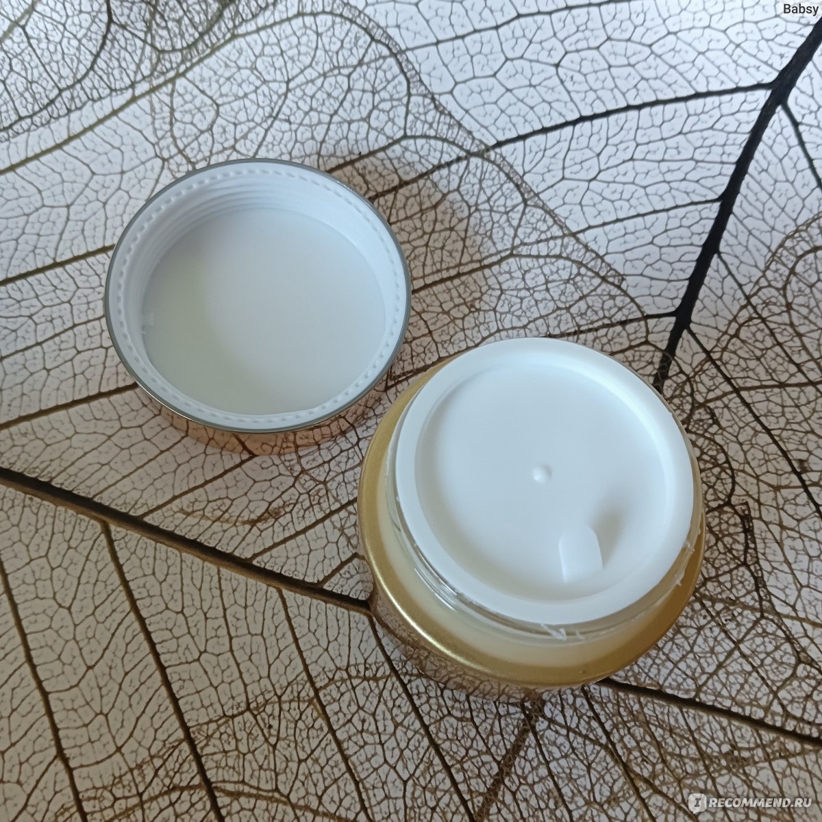 плотный крем. креп торт. крем ганаш белый. Cica barrier.