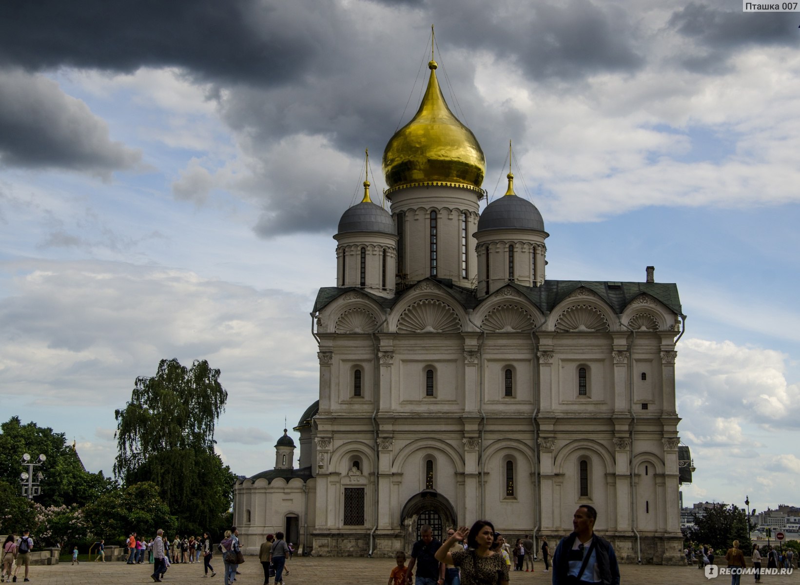 Несохранившиеся постройки на территории Московского Кремля