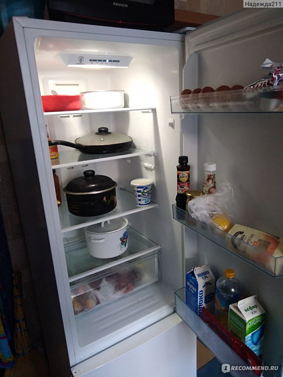 Холодильник DEXP nf275d