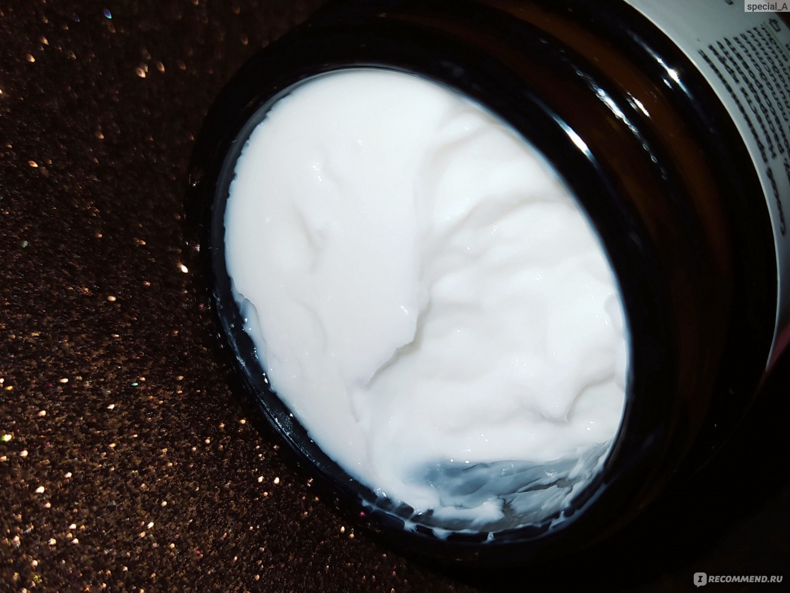 успокаивающий крем «jigott» aloe water blue cream с экстрактом алое. Cdb n сыворотка для лица против пигментации arbutin+niacinamide serum 30ml (an). очищающая маска с глиной aromatica tea tree pore purifying clay mask 120g. витамин b3 в косметике. Second skin cream.