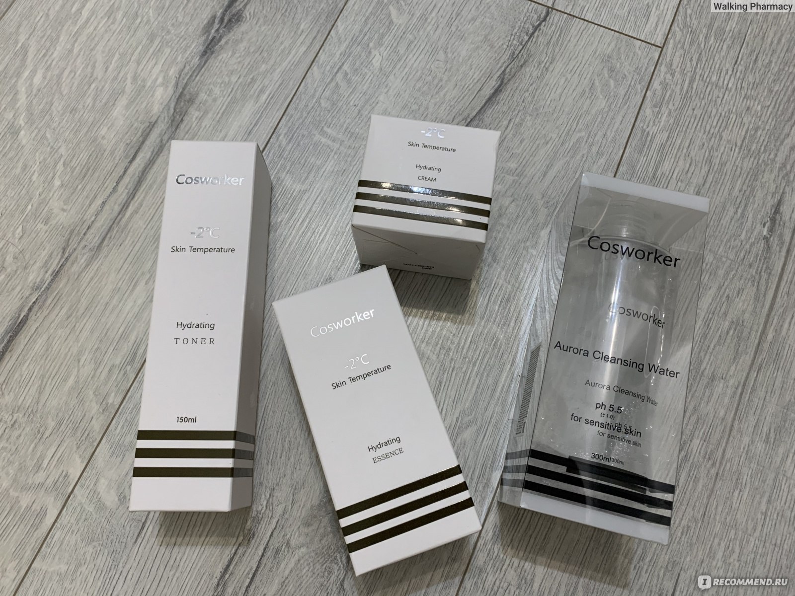 Cosworker hydrating. COSWORKER крем штрихкод. COSWORKER гидрофильное. Увлажняющий крем для лица COSWORKER Hydrating Cream. COSWORKER Cleansing Water.