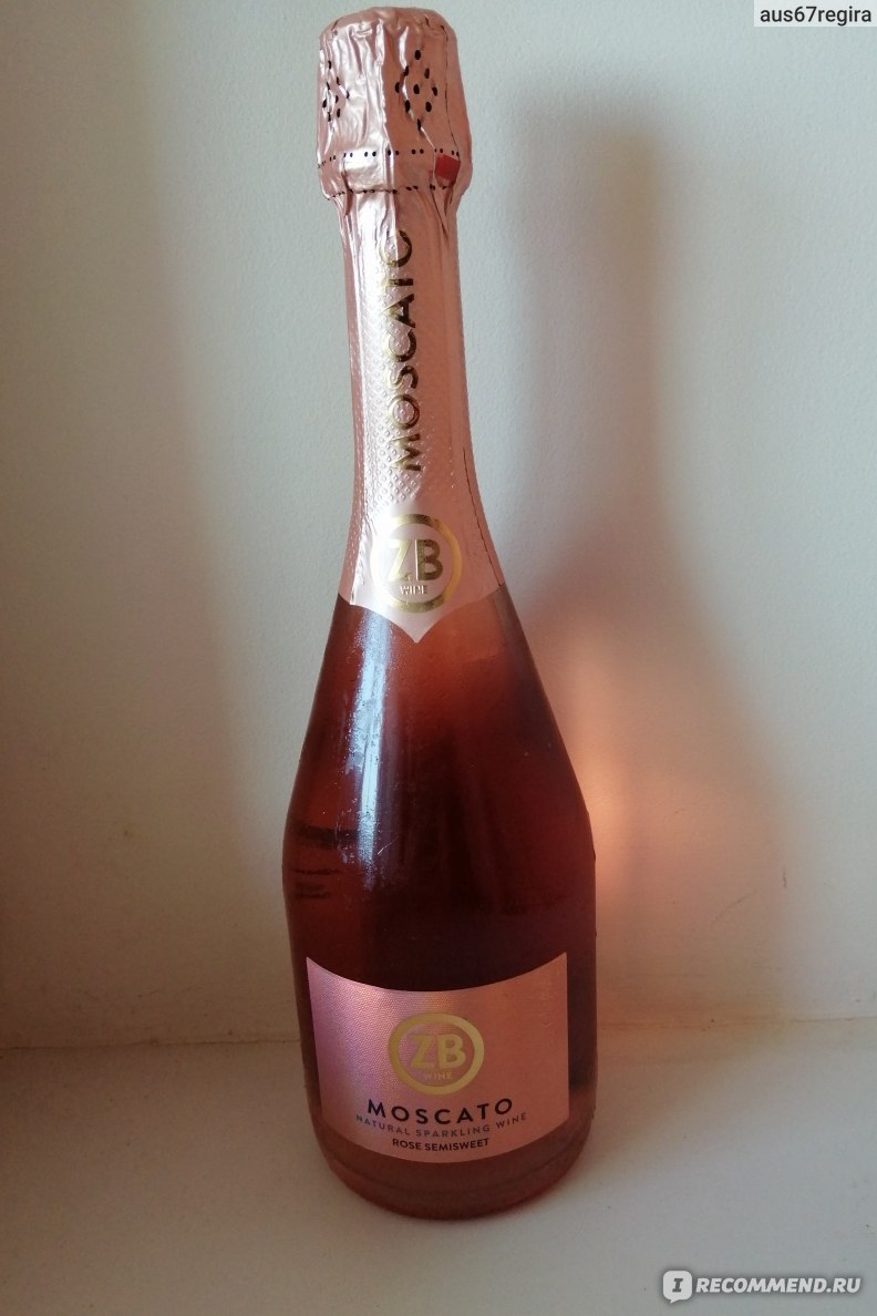 Zb moscato. Шампанское Сантанелли Rose. Игристое вино Москато Rose semisweet. ZB Wine Moscato. Игристое вино Москато Розе полусладкое.