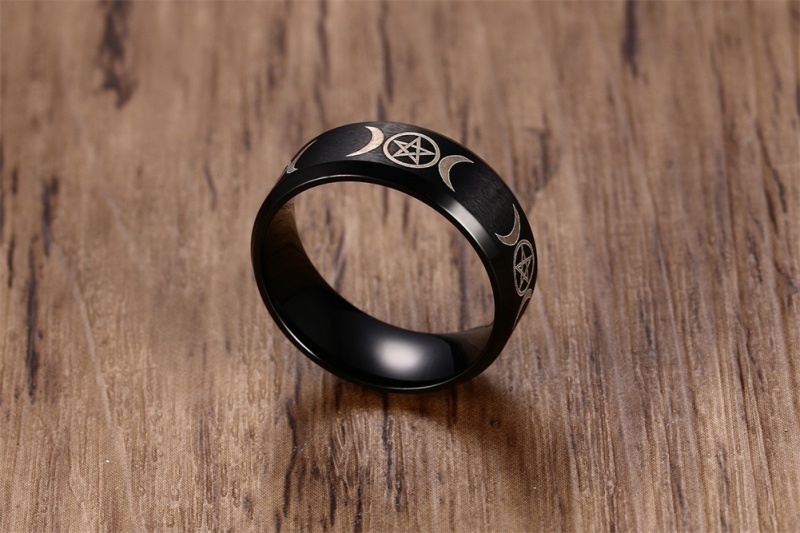 Pentacle Ring for Men Stainless Steel Crescent Moon and Pentagram Male Jewe...