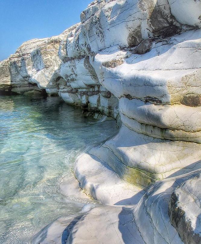 Белые скалы гагрский район фото Пляж Белые Скалы (Абхазия) отзывы