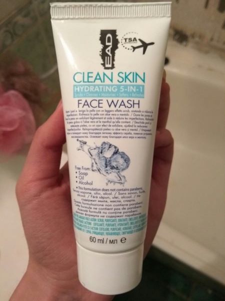 Лосьон для лица EAD (European American Design) Clean Skin Hydrating 5-IN-1 Face Wash фото