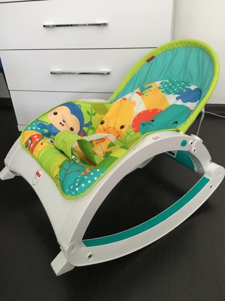 Занимательное обучение кресло качалка fisher price