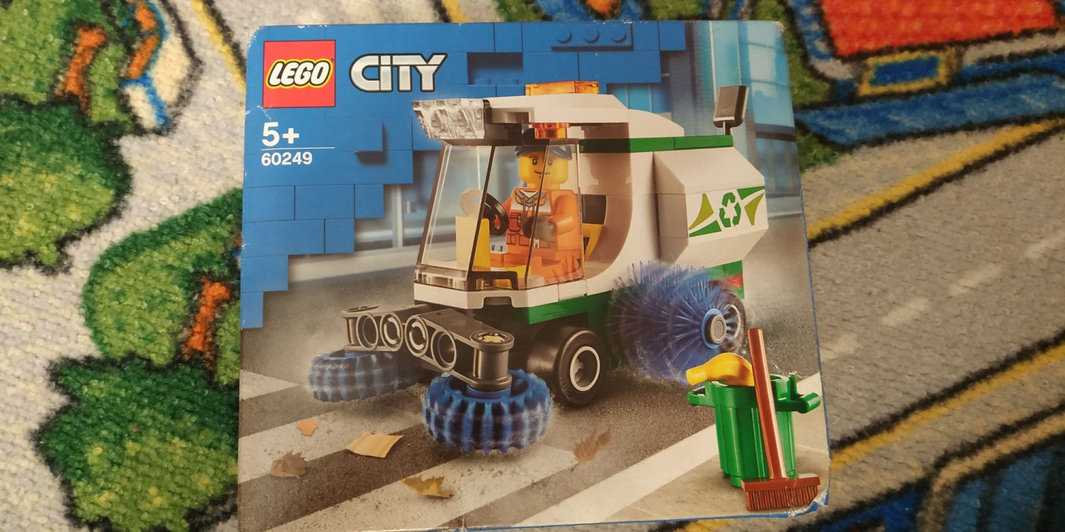 Lego City Great Vehicles 60249 Машина для очистки улиц - «Симпатичный, но  жутко дорогой.» | отзывы