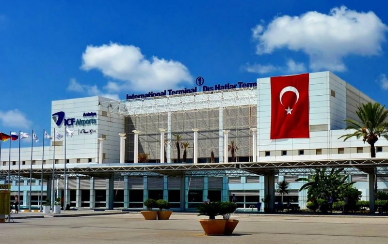 Аэропорт Анталия (Турция) фото