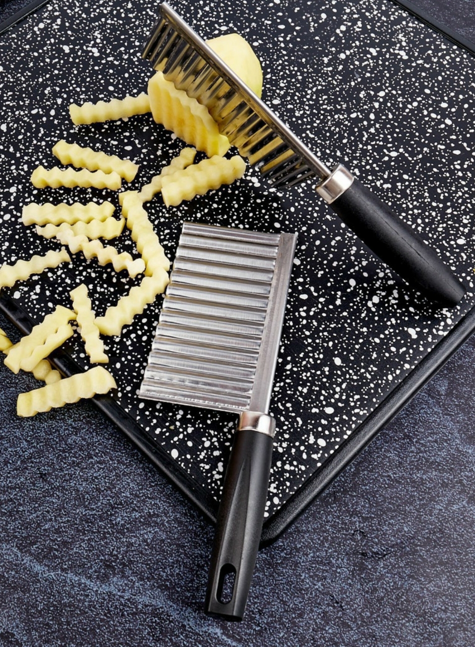 Нож Выручалочка кухонный волнистый для фигурной нарезки овощей и фруктов  фото