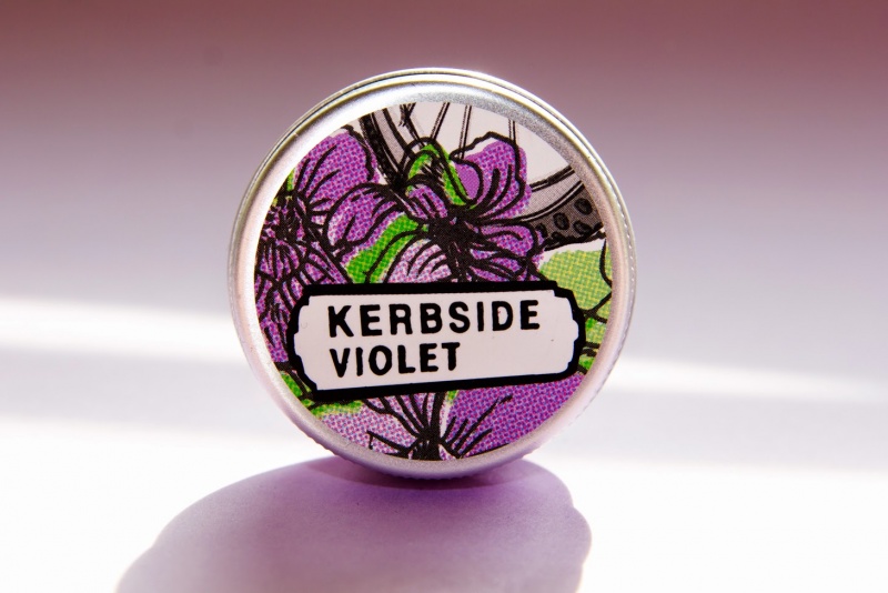 lush kerbside violet solid perfume