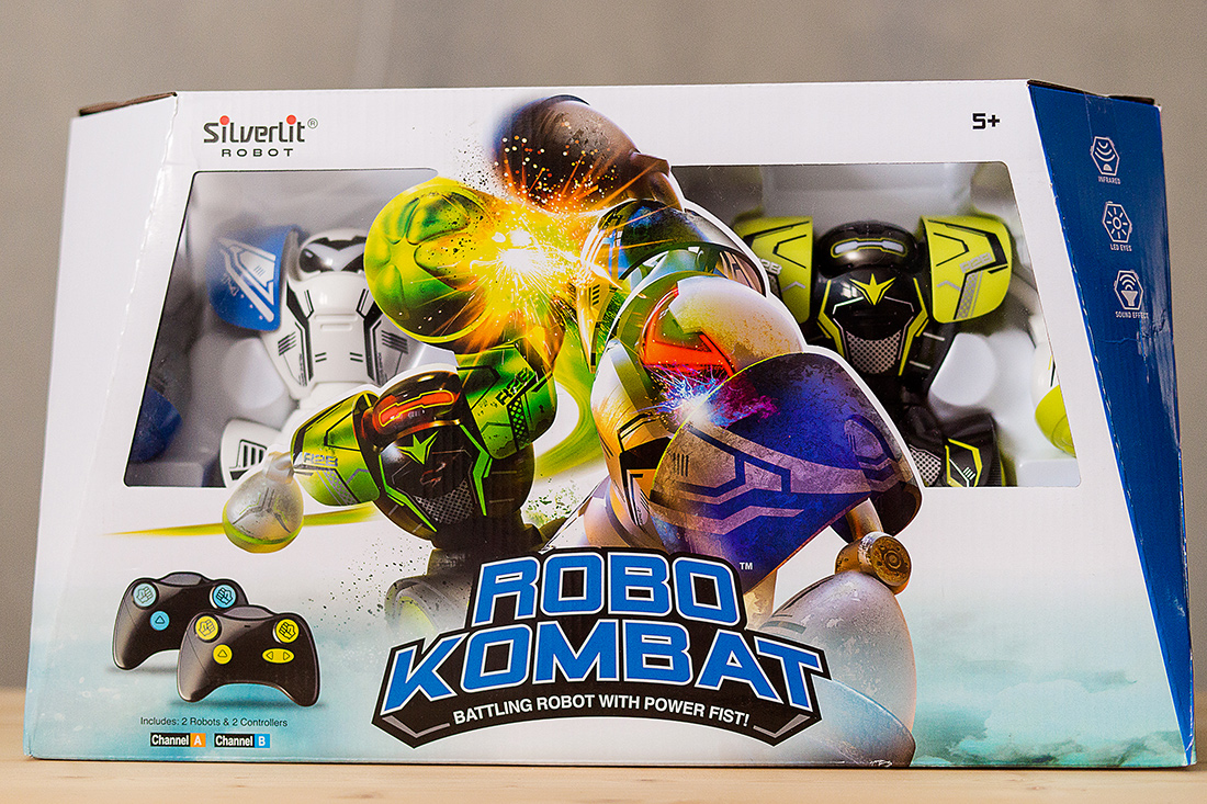 Silverlit Robo Kombat - «Игрушка с которой весело! Боевые роботы для всех.»  | отзывы