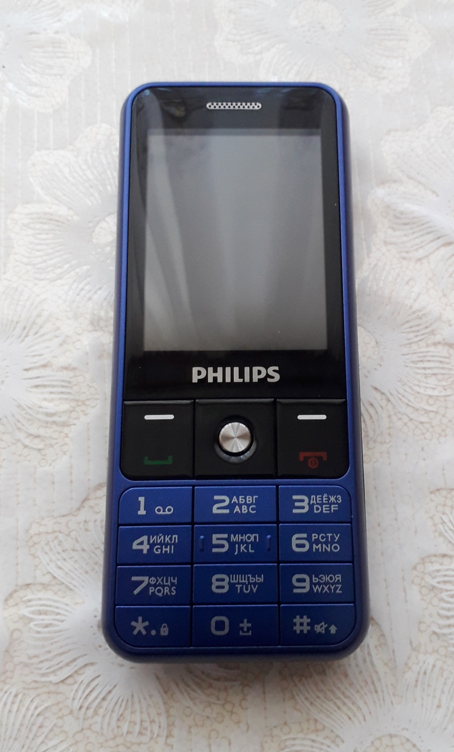 Филипс е 172. Philips Xenium e182. Филипс е 182. Philips Xenium е182. Филипс Xenium е207.