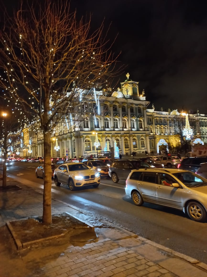 Экскурсия Огни праздничного Петербурга Первые линии - «Санкт-Петербург в  красивуой иллюминации » | отзывы