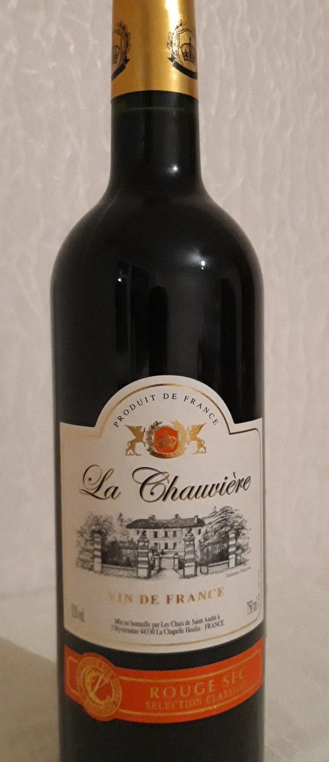 La vin. Вино la Chauviere красное. La Chauviere вино красное сухое. Французское вино la Chauviere. Вино ля Шовьер красное сухое ординарное 0.75.