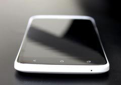 HTC One X фото