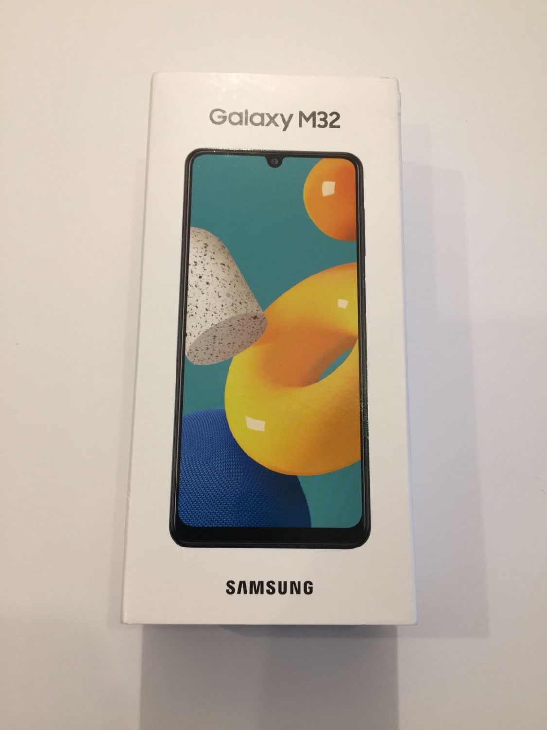 Мобильный телефон Samsung Galaxy M32  фото