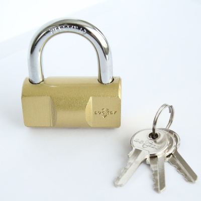LOCKLY ВС1-850 бочонок - «Замок проработал мало, быстро сломался.» | отзывы