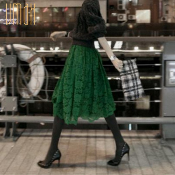 С чем носить зеленую юбку: 10 актуальных образов и цветовых сочетаний