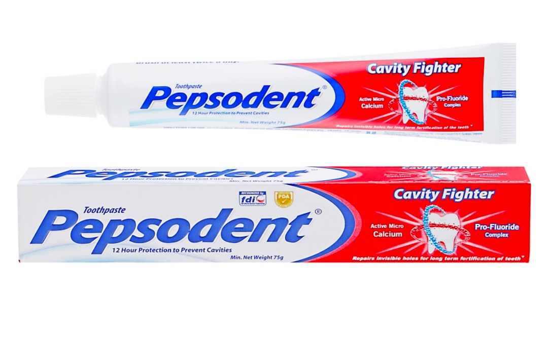 Зубная паста Pepsodent Cavity Fighter "Защита от кариеса"  фото
