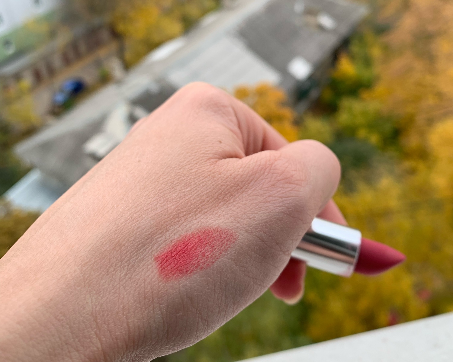 Губная помада Guerlain Rouge G Luxurious Velvet Matte Lipstick фото