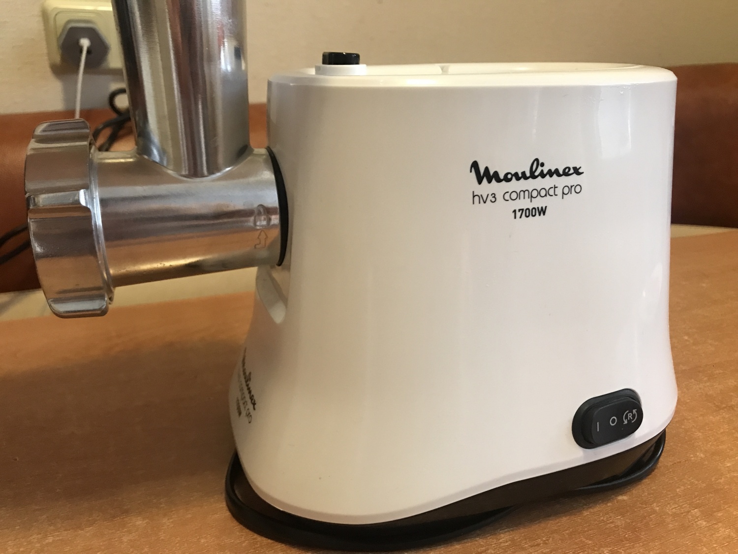 Электрическая мясорубка MOULINEX ME301 - «Мощная » | отзывы