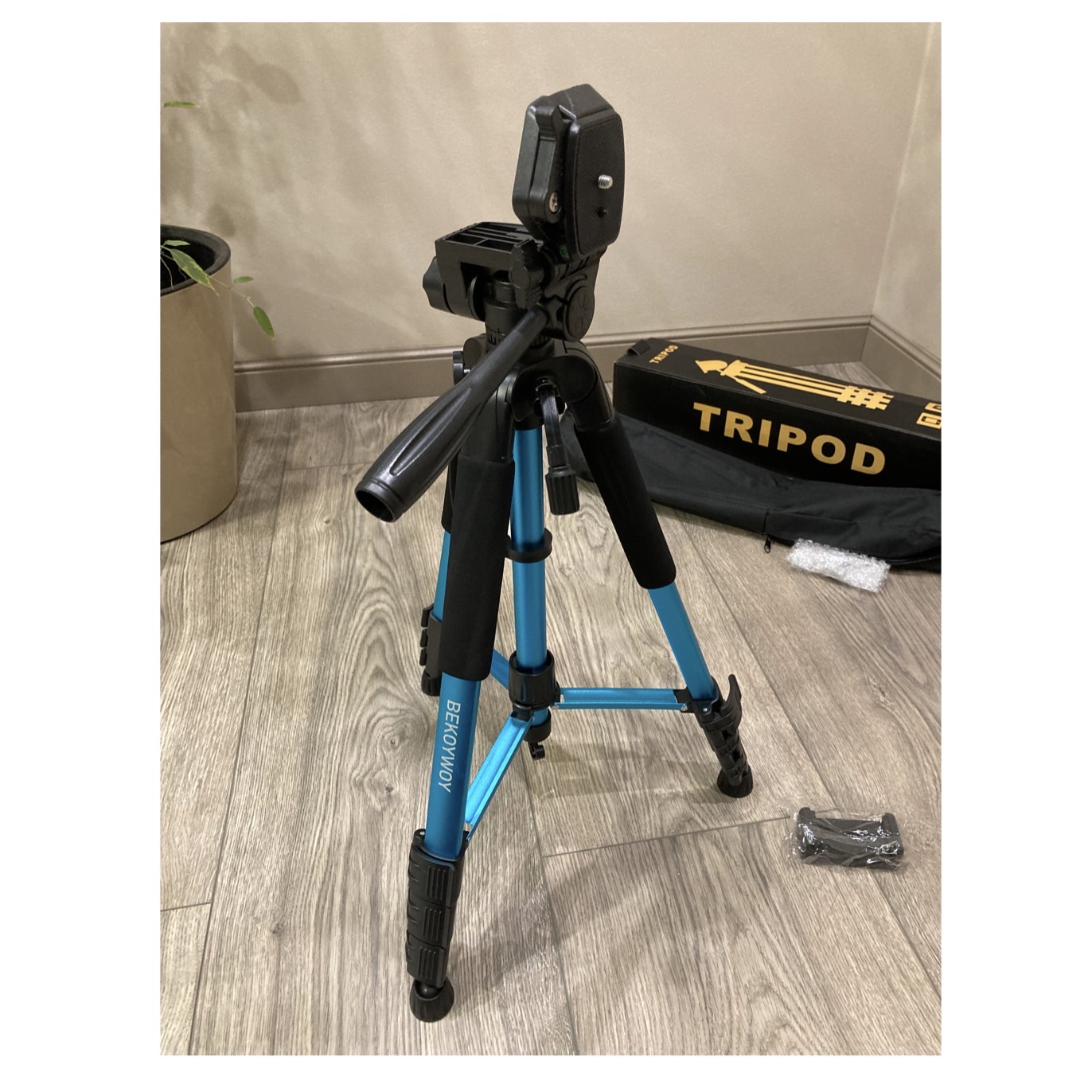 Штатив трипод BEKOYWOY Tripod - «Легкий штатив за лёгкие деньги - это  BEKOYWOY!» | отзывы