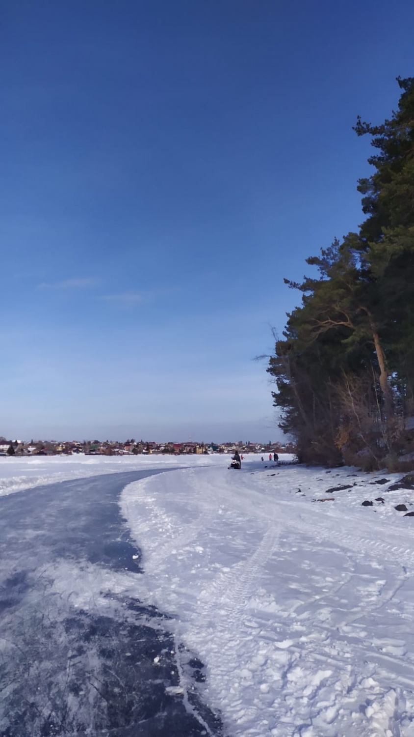 Каток на Сысертском городском пруду, Сысерть - «Крутой каток» | отзывы