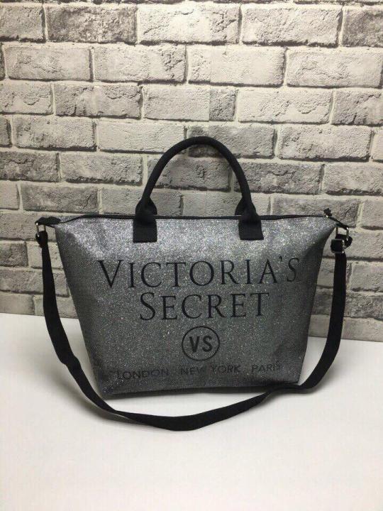 victoria luggage brand