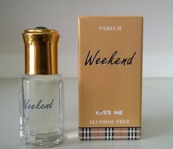 Weekend отзывы. Духи Кисс ми масляные 6 мл. Burberry weekend масляные духи. Kiss me духи женские 6мл Dolce. Духи-ролл Кисс-ми 6мл weekend.