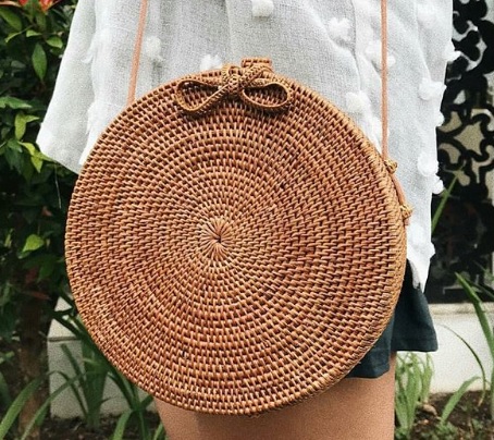 Aliexpress Bali Island Hand Woven Bag Round Butterfly buckle Rattan Straw Bags Satchel Wind Bohemia Beach Circle Bag