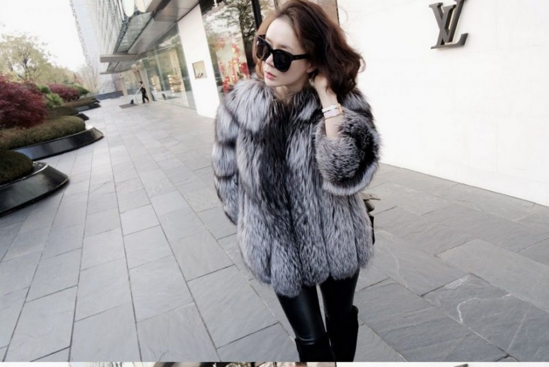 Big fake fur coat best sale