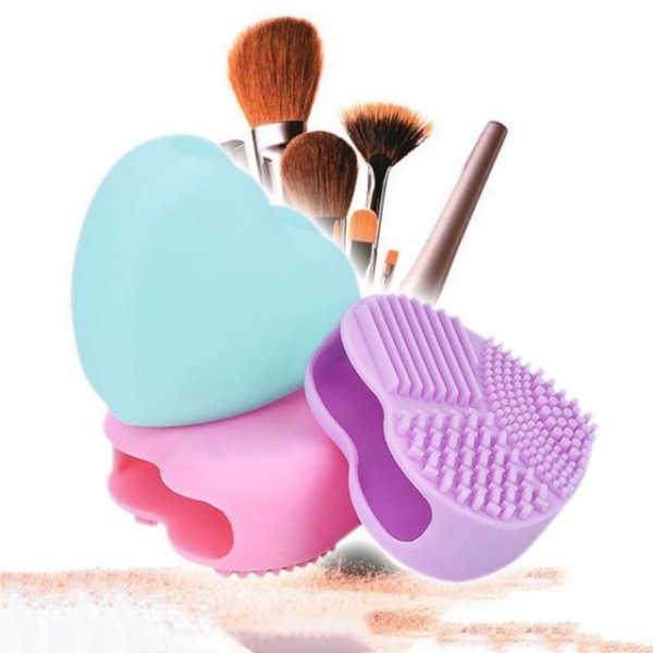 Форма для стирки кисточек Aliexpress Silica Glove Scrubber Board Cosmetic Cleaning Tools for Makeup Brushes Colorful Heart Shape Clean Make up Brushes Wash Brush фото